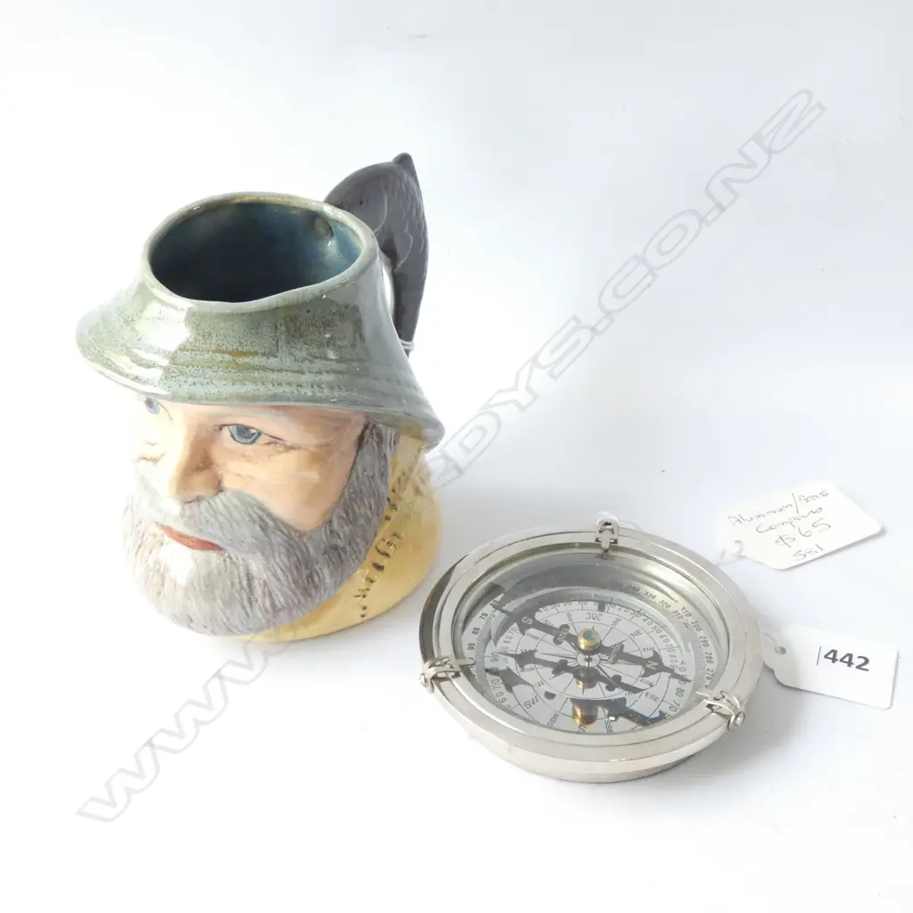 SMALL SEAMAN TOBY JUG - H 110MM & SHIPS COMPASS DIA 90MM Image 1++