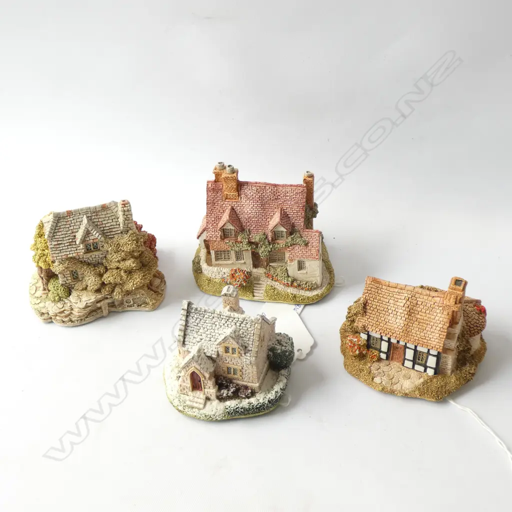 FOUR LILLIPUT LANE - WITH CERTIFICATES (NO BOXES) Image 1++