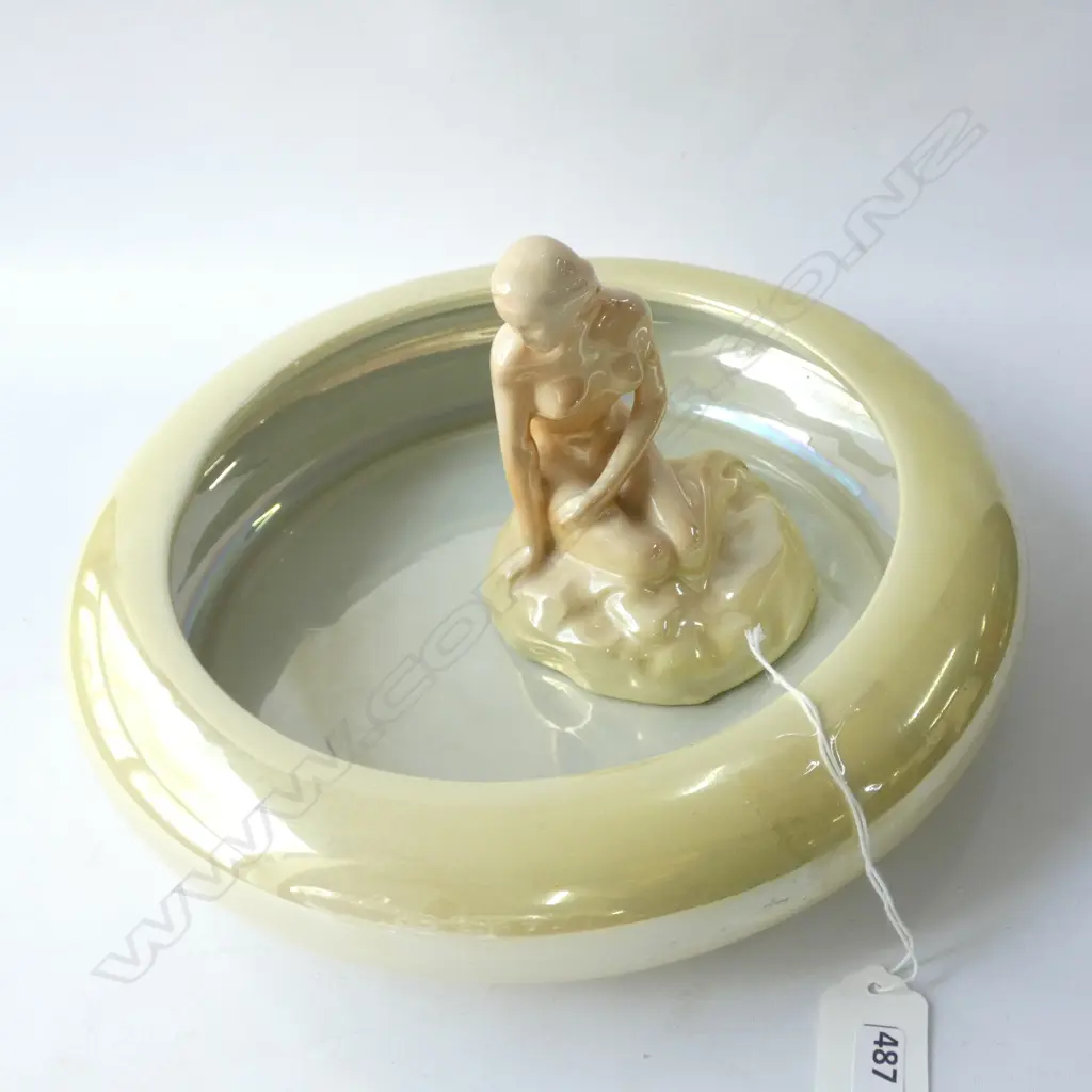 WEMBLEY WARE LITTLE MERMAID LUSTRE FLOAT BOWL 260MM DIA Image 1++