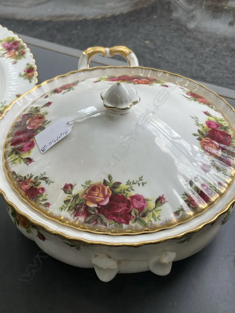 OLD COUNTRY ROSES DINNER SERVICE + EXTRAS (2 BOXES), AF Image 1++