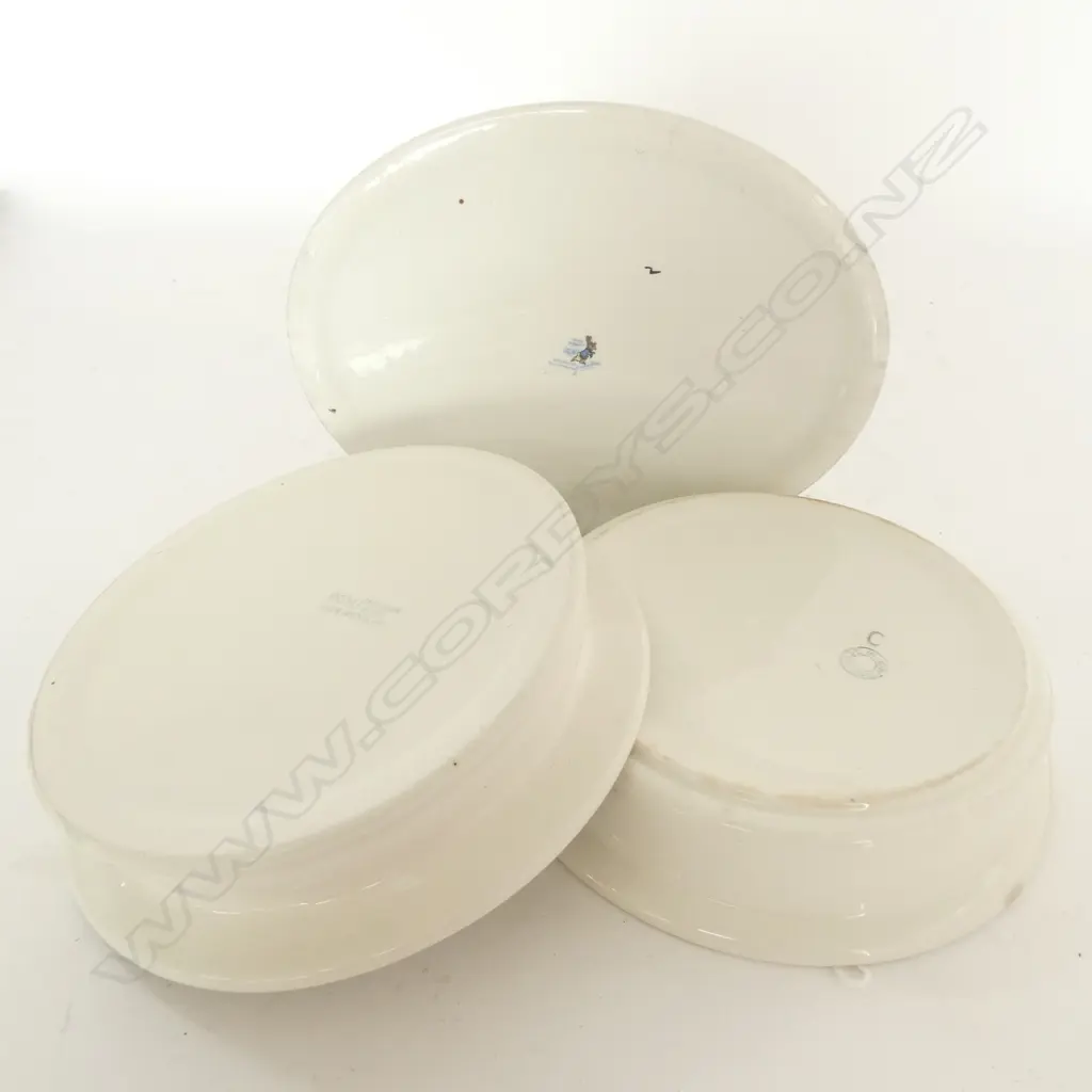 3 BABY'S PLATES - NELSON WARE DOGGY FOOTBALL, PUPPIES & TEDDY AND GRIMWADES PETER RABBIT Image 1++