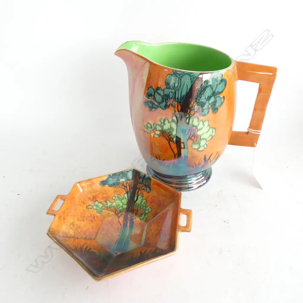 CARLTON WARE JUG & HEXAGONAL DISH, 'RABBITS AT DUSK' PATTERN, ORANGE LUSTRE GLAZE. H.170mm Image 1++