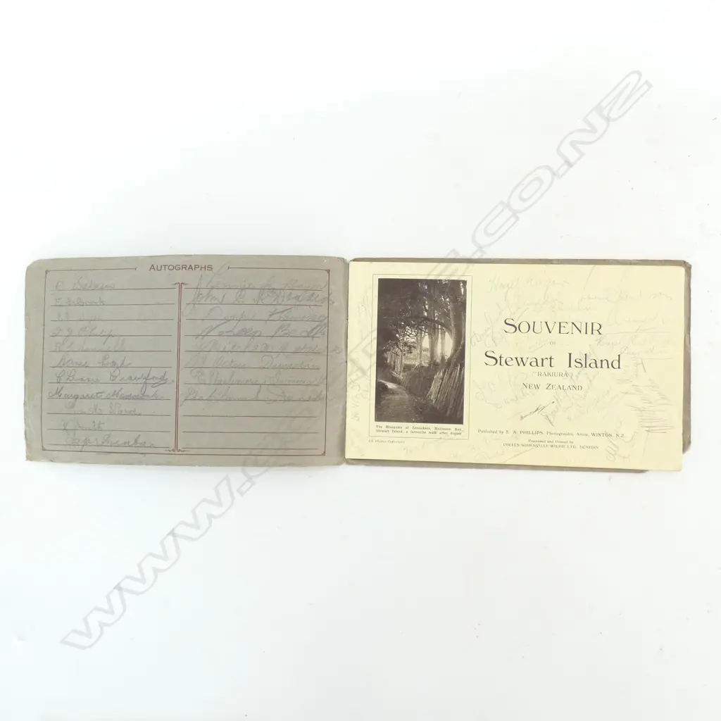 SOUVENIR BOOK, STEWART ISLAND, NZ, 24 PHOTOGRAPHS Image 1++