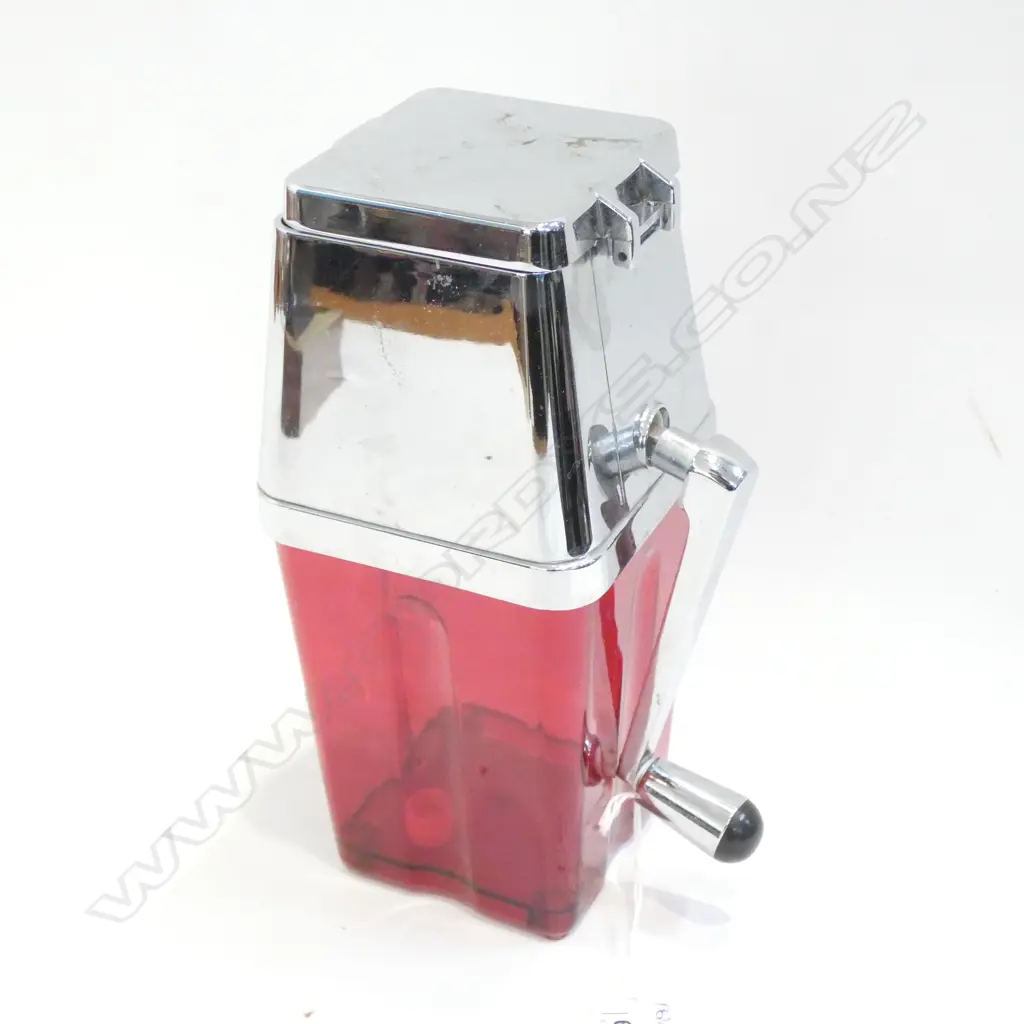RETRO METROKANE CHROME & RED PLASTIC ICE CRUSHER - FAULTS Image 1++