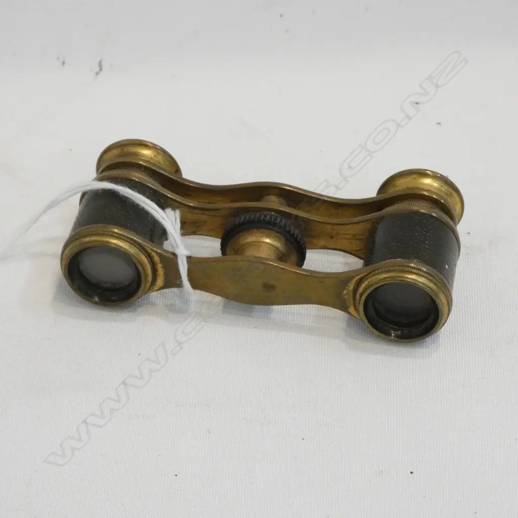 ANTIQUE BRASS OPERA GLASSES W. 80MM Image 1++
