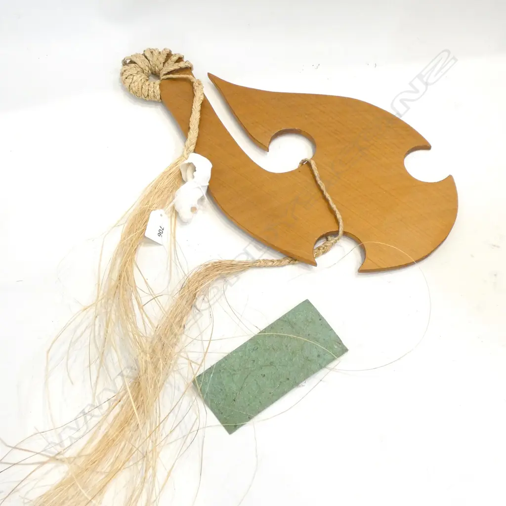 VILLA KAURI BOARD - FISH HOOK WITH SHELL - H. 430MM Image 1++