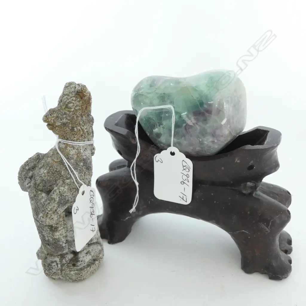 3 ITEMS: SOAP STONE CARVED STAND + STANDING .... Image 1++