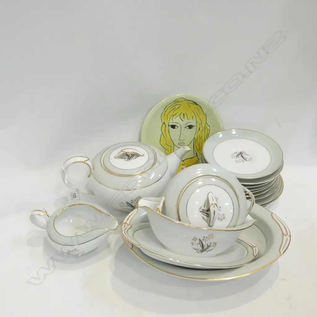 PART NORITAKE 'CARLISLE'  DINNERSET Image 1++