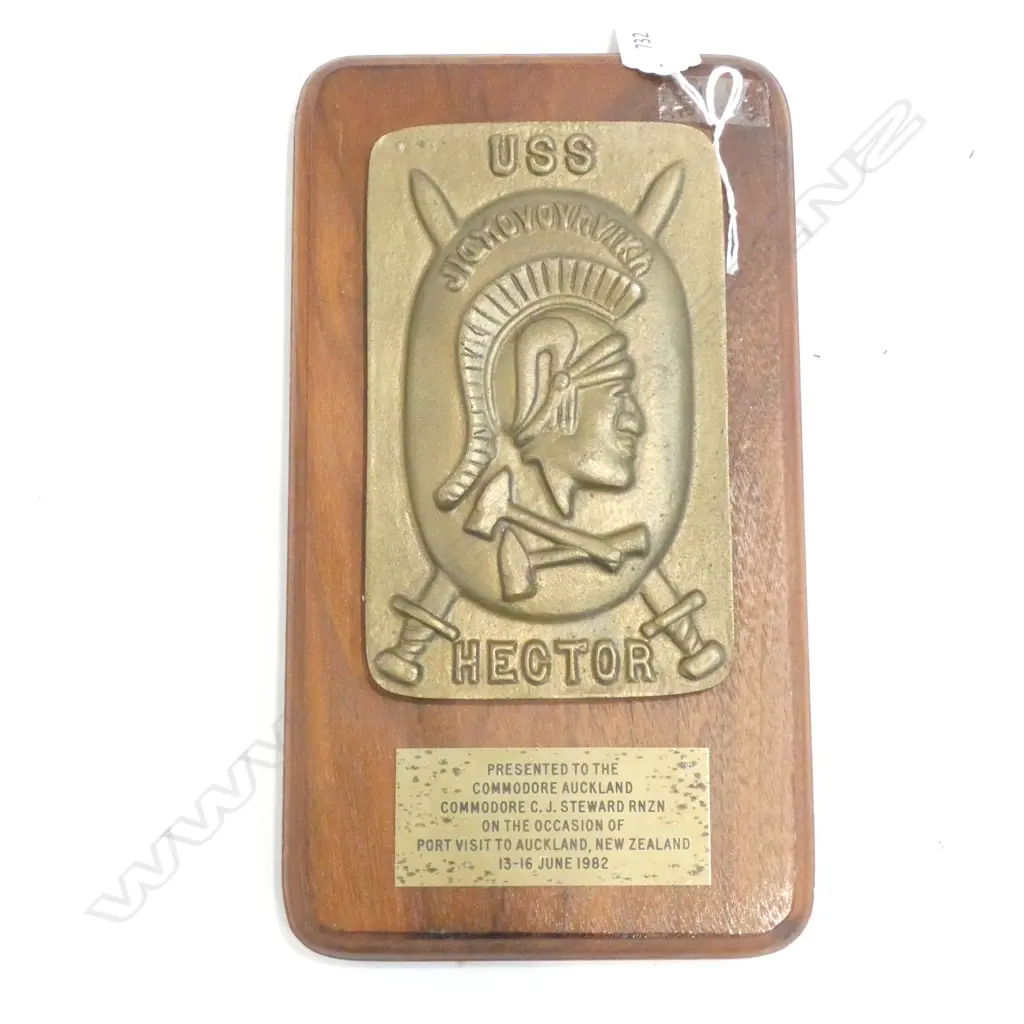 USS HECTOR PRESENTATION PLAQUE H. 270MM Image 1++
