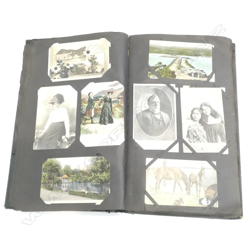EARLY 20thC POSTCARD ALBUM Image 1++