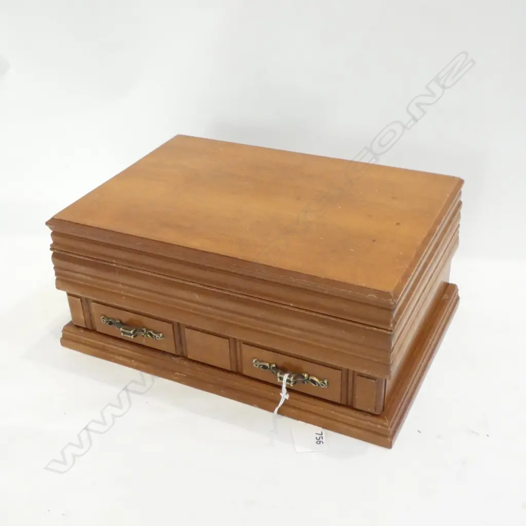 WOODEN MUSICAL JEWELLERY BOX 300 MM Image 1++