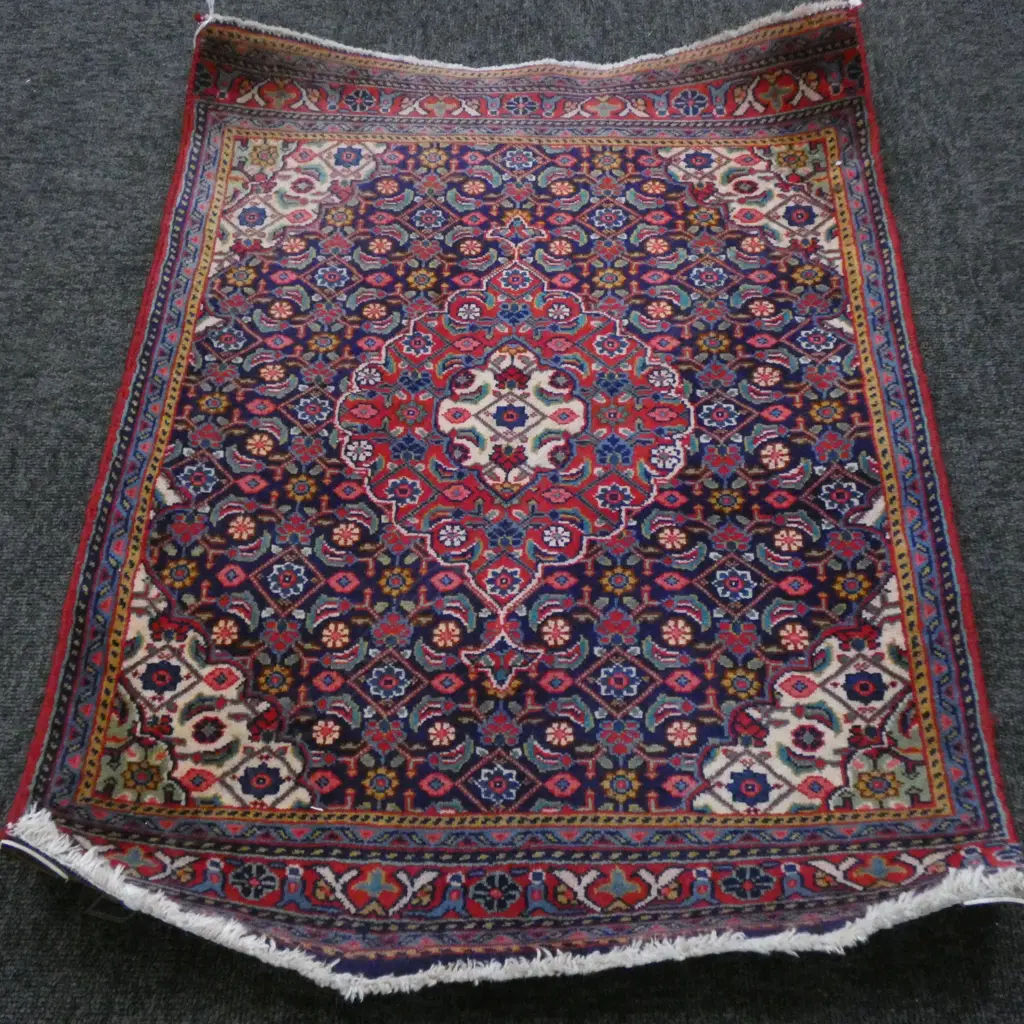 (202G) PERSIAN H/KNOTTED SAROUGH RUG 750 x 530 mm Image 1++