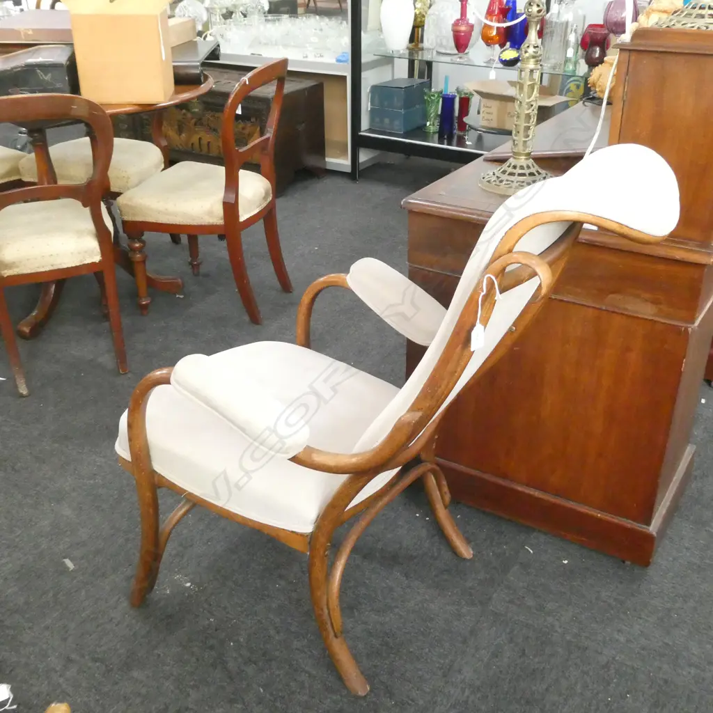 UPHOLSTERED BENTWOOD ARMCHAIR Image 1++