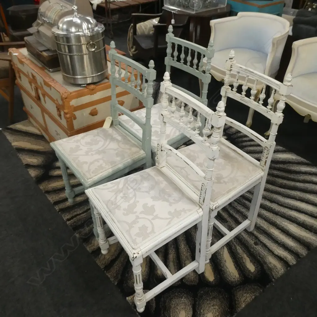 4 PAINTED WOODEN CHAIRS  Image 1++