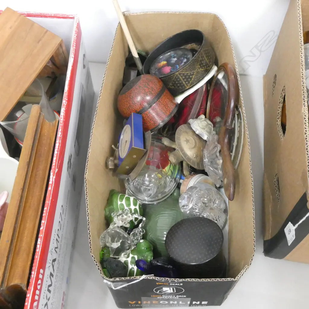 BOX LOT ASST. TURTLES ETC Image 1++