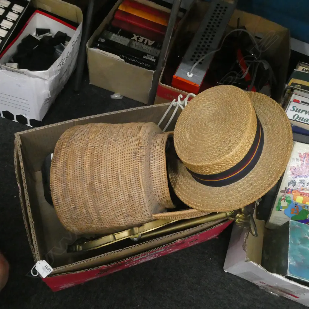 BOX MISC BASKET MIRROR ETC  Image 1++