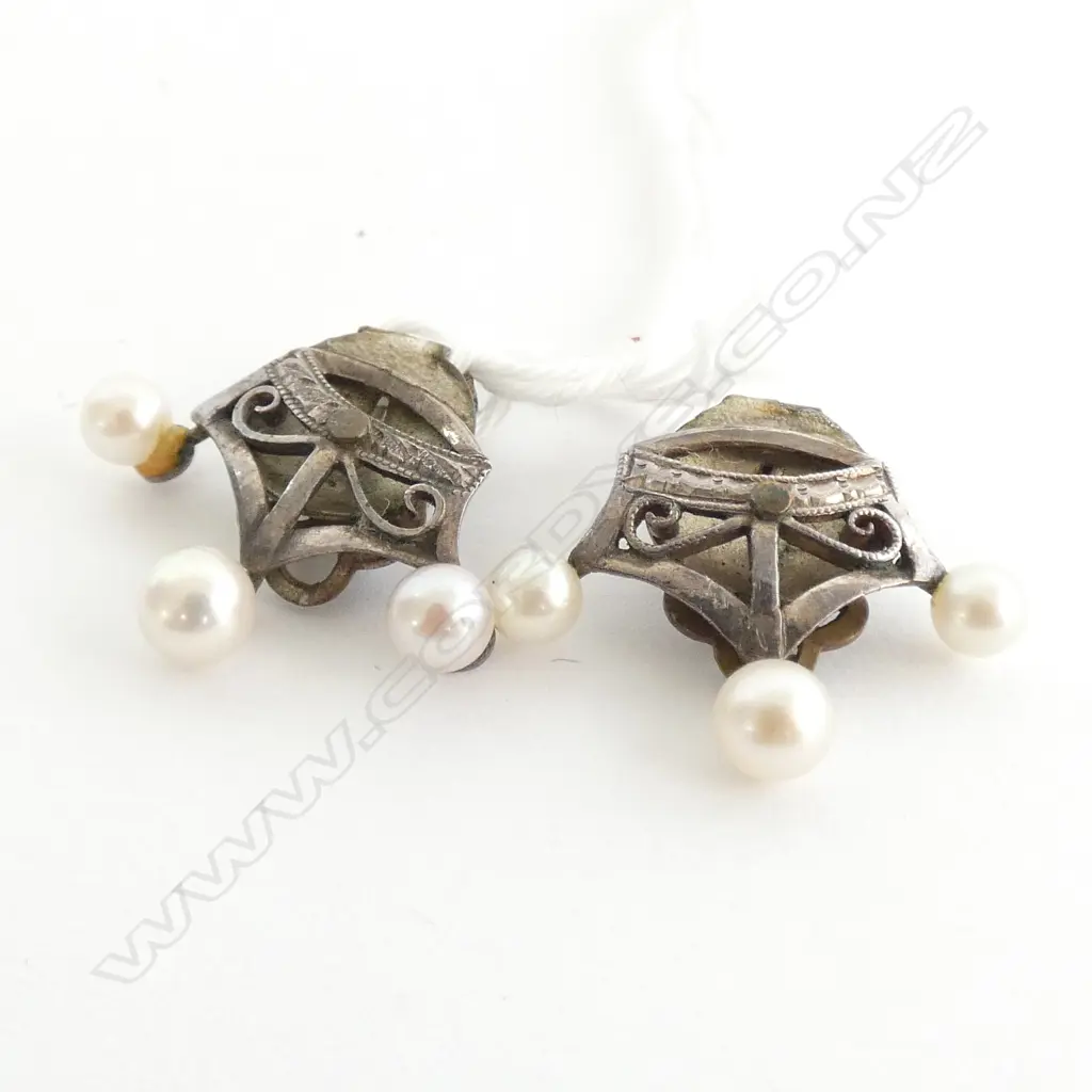 ART NOUVEAU CLIP ON CULTURED PEARL & STG SILVER(?) EARRINGS  Image 1++