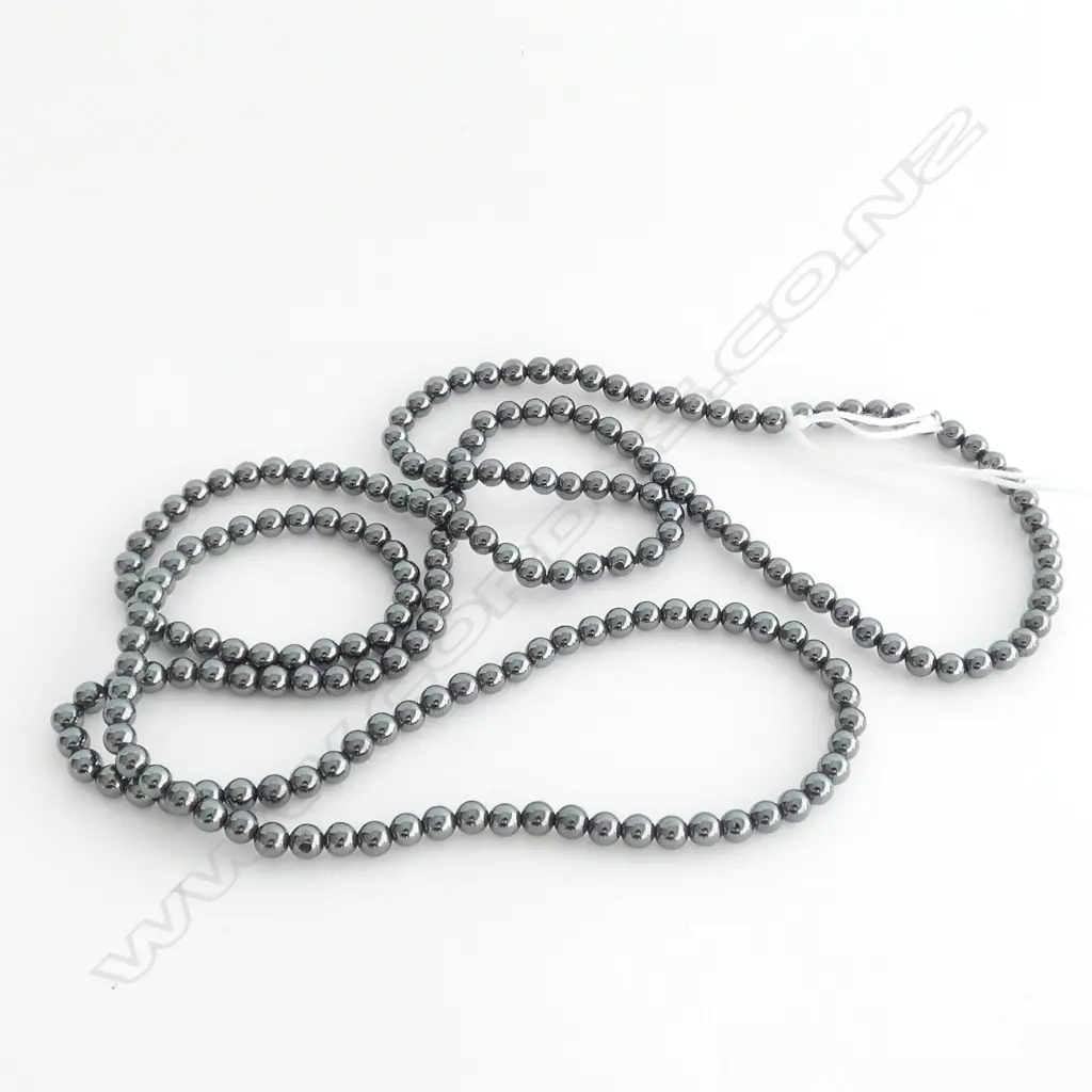 HEMATITE NECKLACE Image 1++