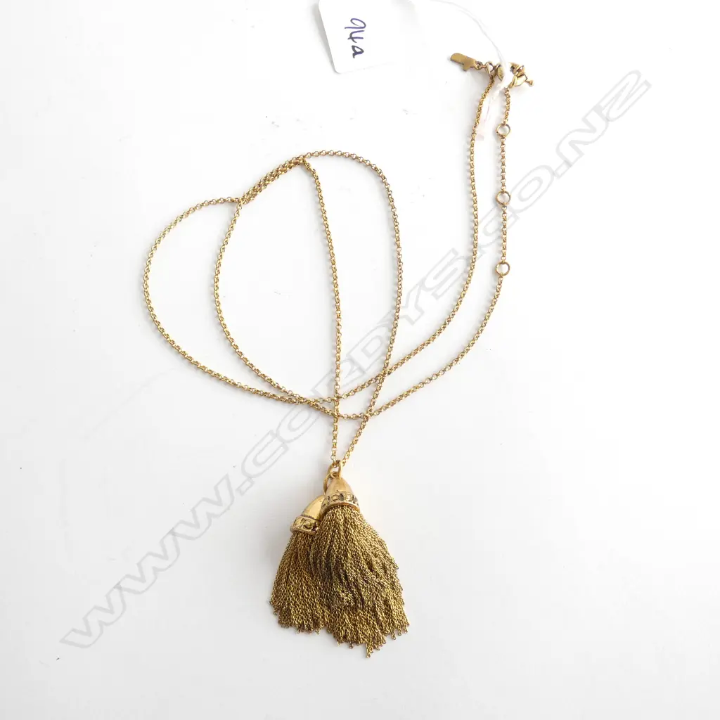 TRELISE COOPER NECKLACE GOLD COLOUR WITH 3 DECORATIVE TASSELS 470MM Image 1++