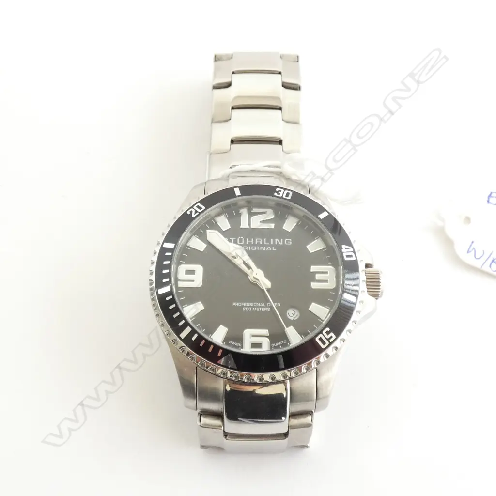 STUHRLING MENS WATCH - IN ORIGINAL BOX  Image 1++