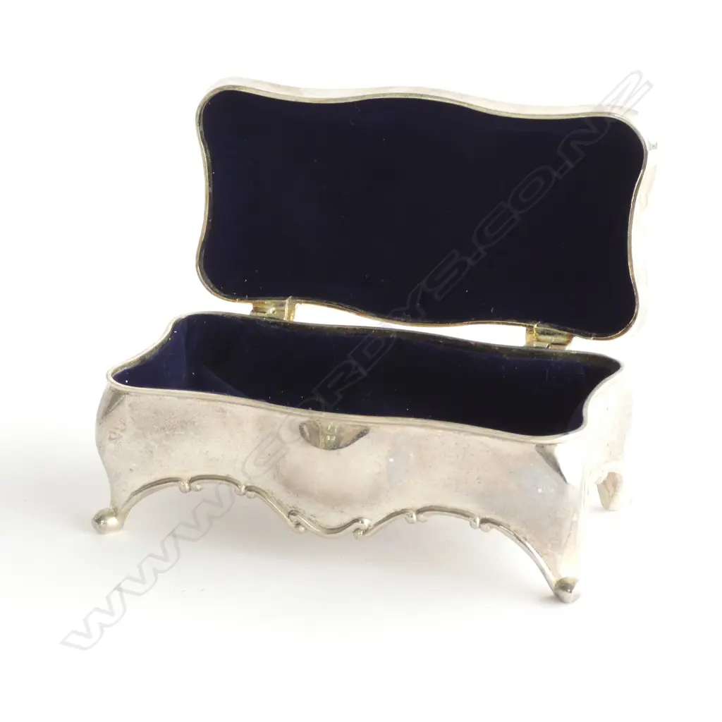 SMALL EPNS JEWELLERY BOX SOME WEAR VELVET LINED 120MM Image 1++