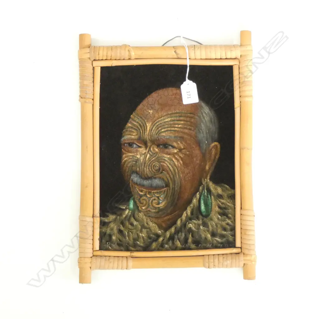 HAND PAINTED ON VELVET MAORI CHIEF PATARA TE TUHI - SIGNED RW - BAMBOO FRAME. 280 X 210MM Image 1++