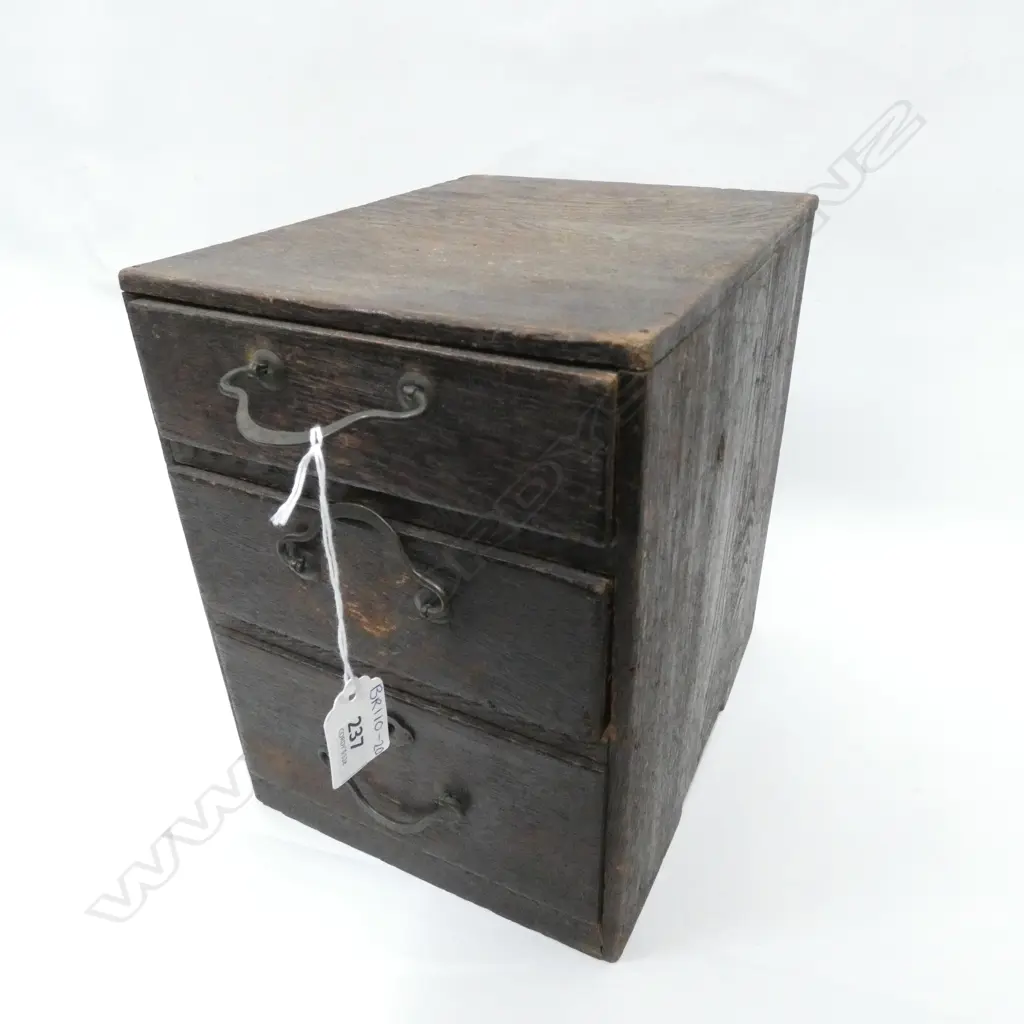 VINTAGE JAPANESE SMALL ‘HARI-BAKO’ SEWING BOX - 3 DRAWERS 180 X 230 X 240MM Image 1++
