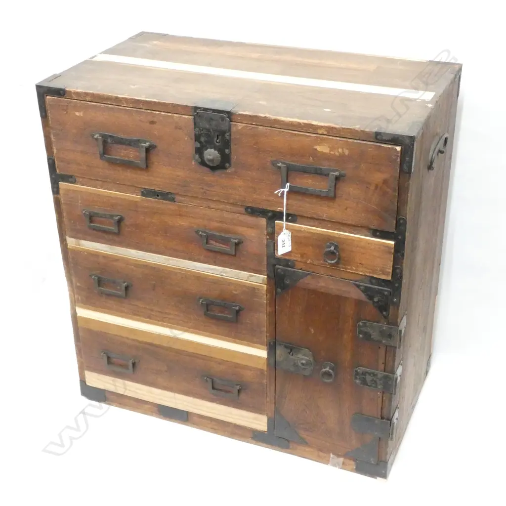 VINTAGE JAPANESE TANSU SMALL BEDSIDE CHEST - 575 x 320 x 600MM... Image 1++