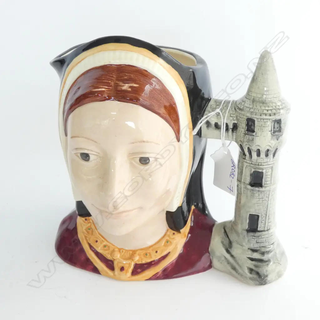 ROYAL DOULTON TOBY CHARACTER JUG - CATHERINE OF ARAGON D6643 H. 190MM Image 1++