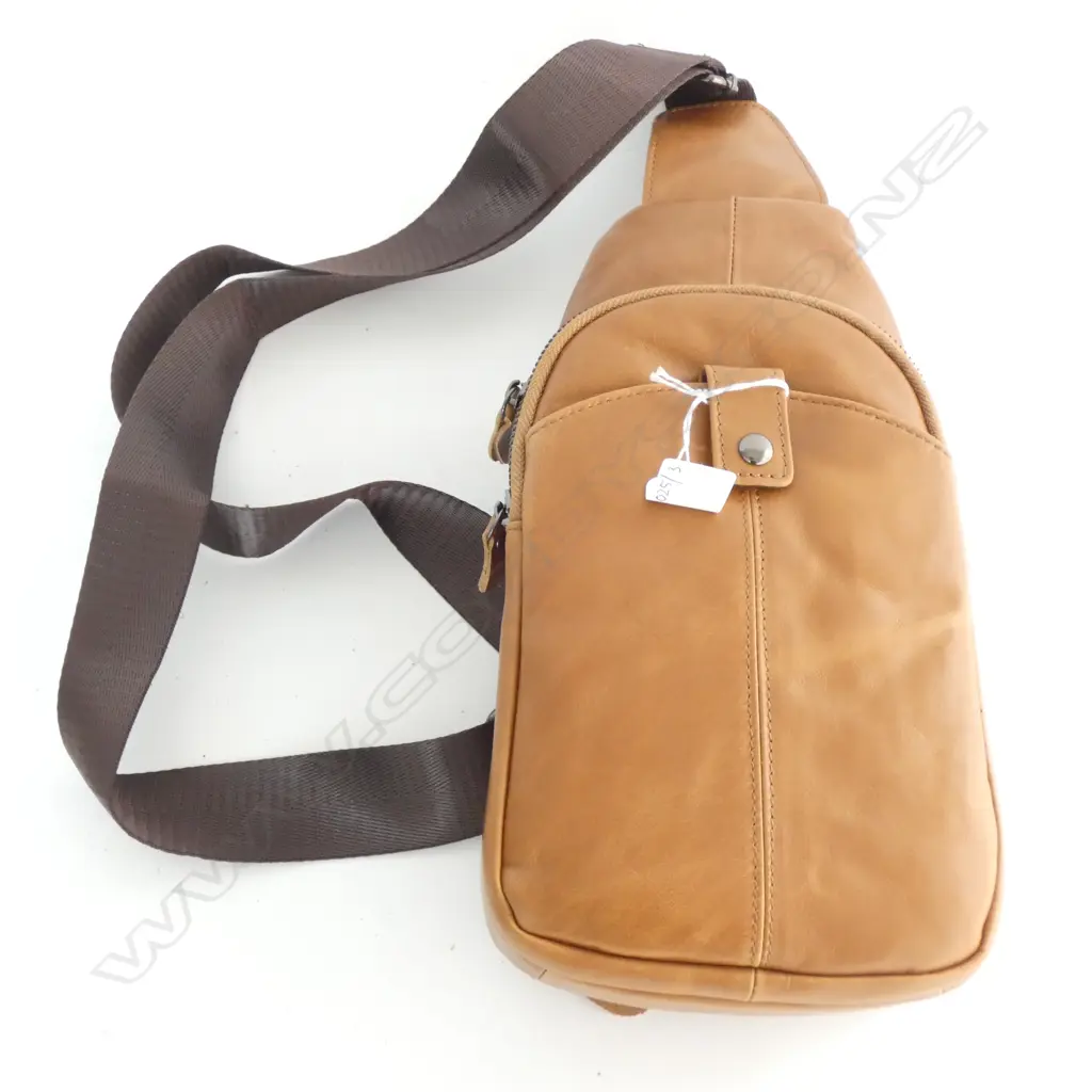 FAUX LEATHER SHOULDER BAG TAN  Image 1++