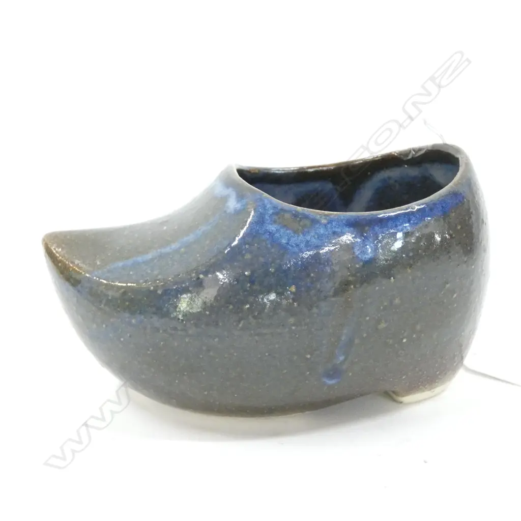 CROWN LYNN TRICKLE GLAZED CLOG #2139 L.140MM af Image 1++