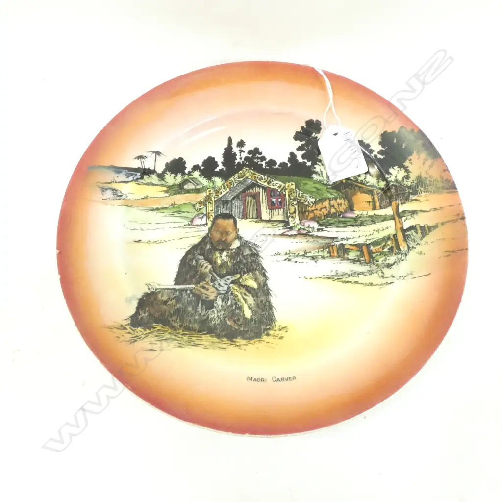 GRIMWADES 'MAORI WARE' PLATE 'MAORI CARVER' 230MM DIA Image 1++