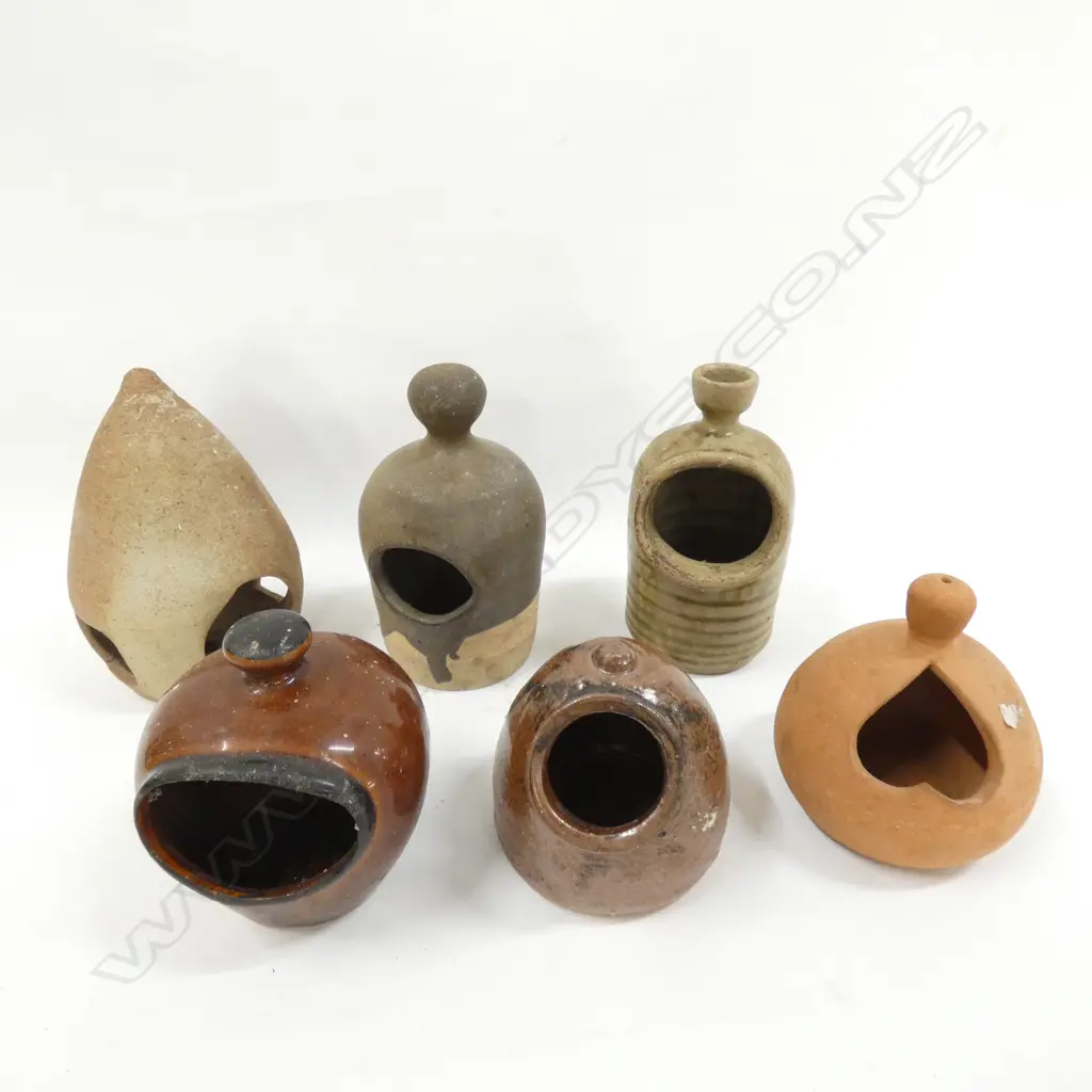6 CERAMIC SALT PIGS . Image 1++