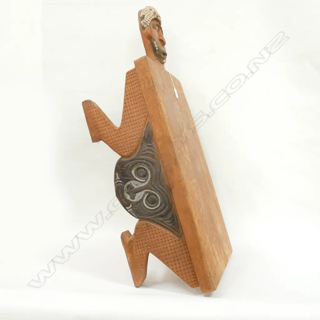 PNG SEPIK RIVER CARVED WOODEN TABLE 900 x 330 X 220mm  Image 1++