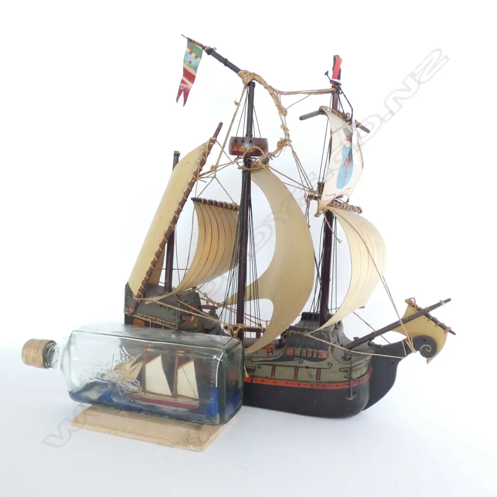 SPANISH GALLEON & SHIP IN A BOTLE  Image 1++