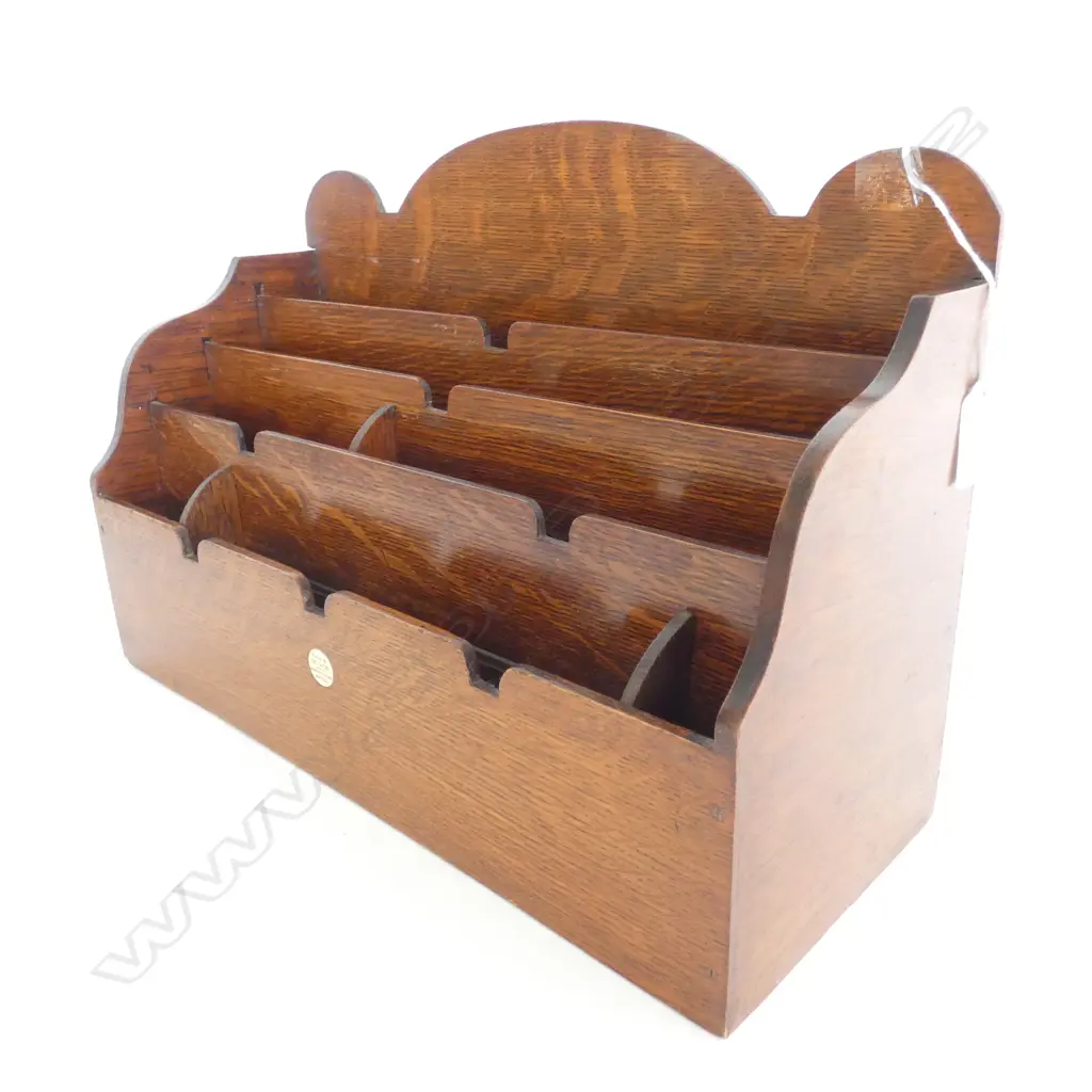 LG ANTIQUE OAK LETTER RACK, 260 X 380MM Image 1++
