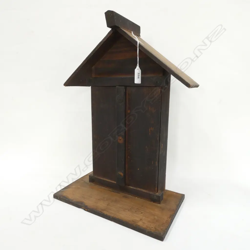 ANTIQUE ORIENTAL SMALL WOODEN SHRINE 2 DEITIES INSIDE Image 1++