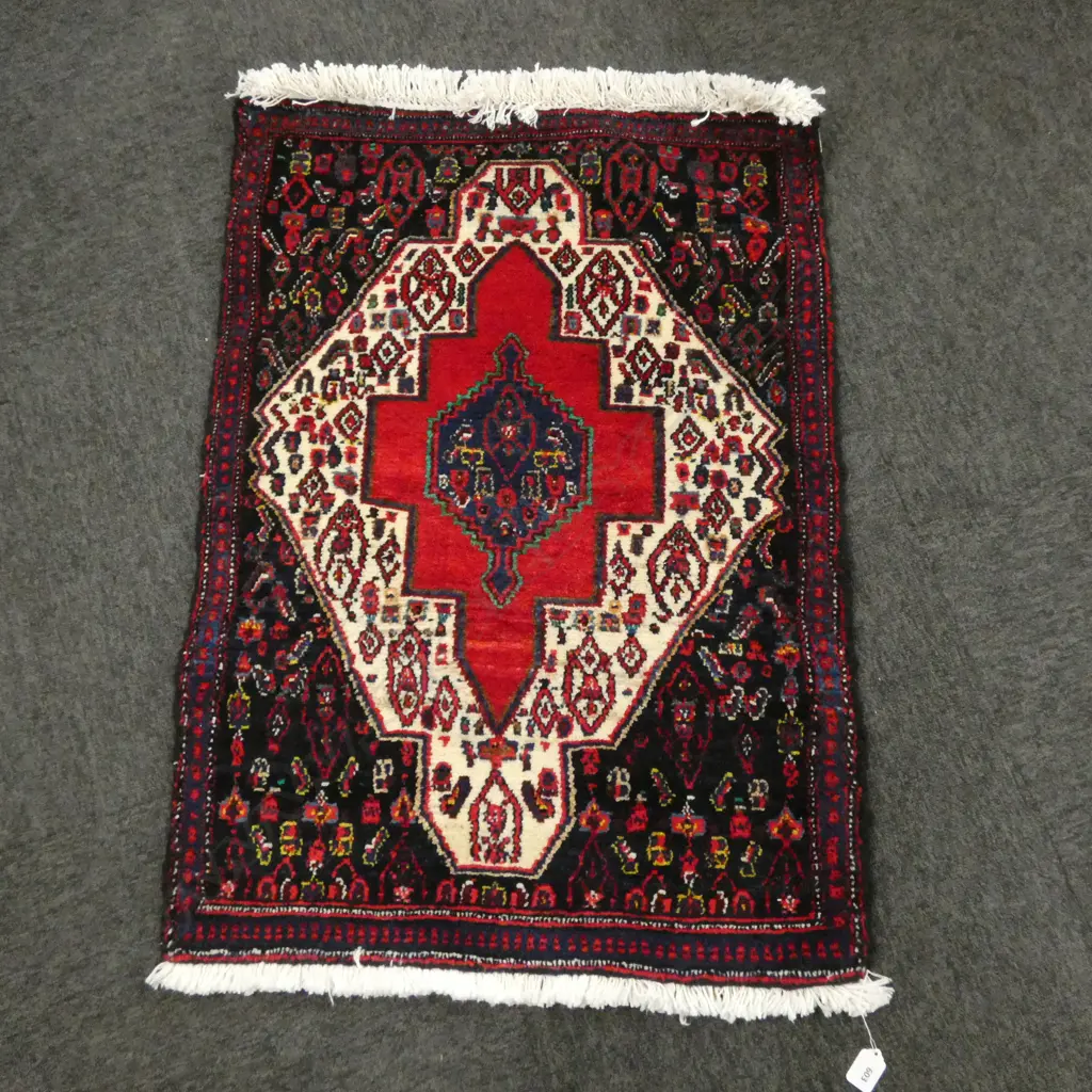 (87G) PERSIAN H/KNOTTED SANANDAJ RUG 880 x 750mm Image 1++