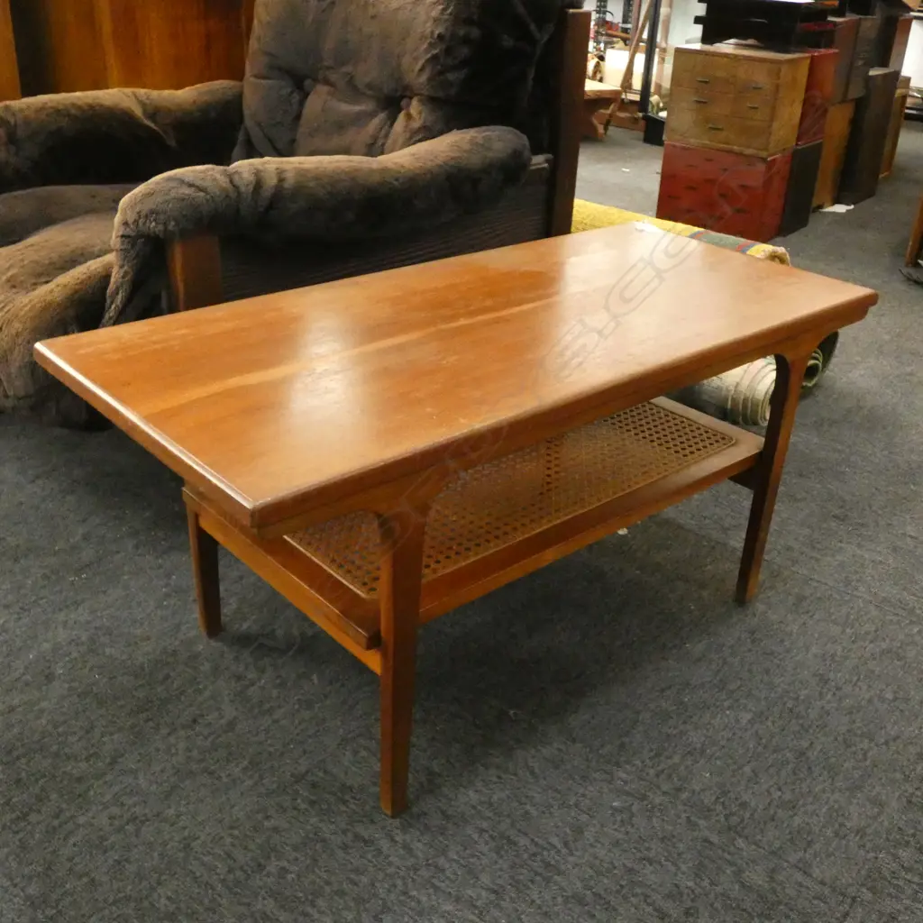 RETRO COFFEE TABLE...  Image 1++