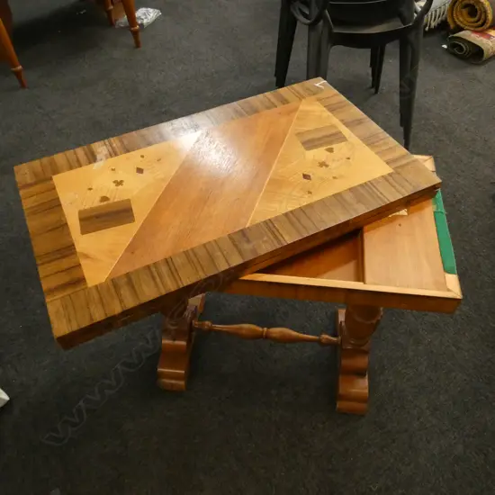 CARD TABLE...
