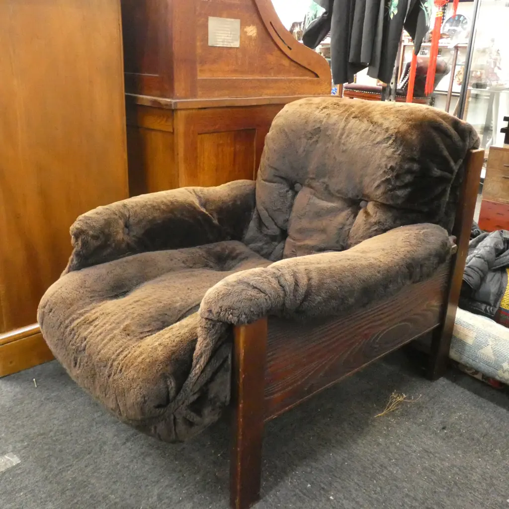 RETRO 3 PCE SUITE BROWN FLEECE  Image 1++