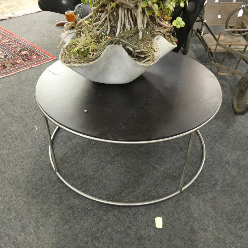 CITE DESIGN, WENGE & BRUSHED STAINLESS CIRCULAR COFFEE TABLE. Dia.75cm Image 1++