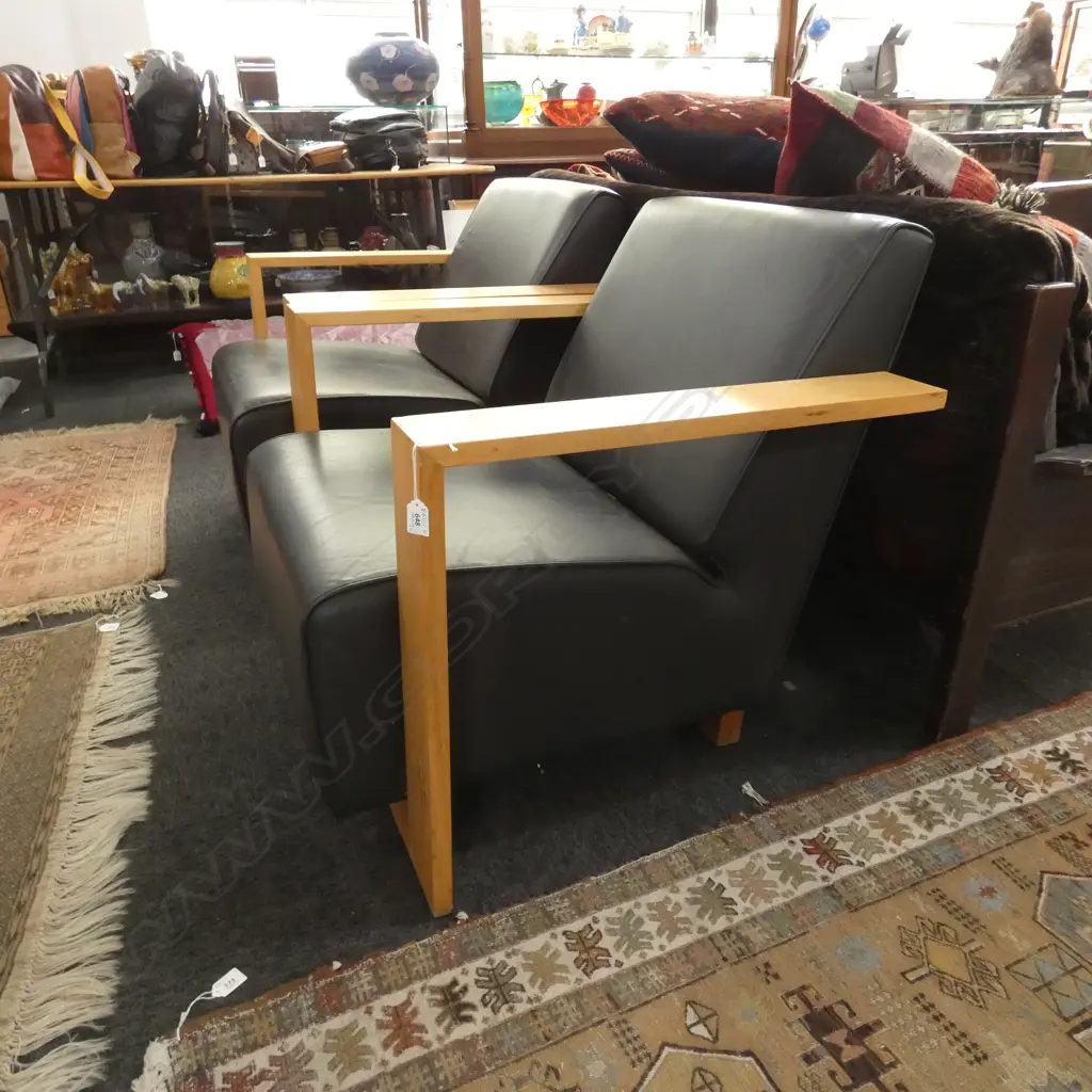 PR CONTEMPORY BLACK LEATHER ARM CHAIRS Image 1++