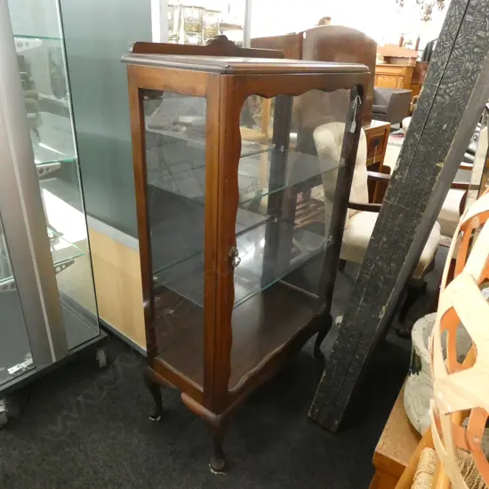 QUEEN ANNE STYLE MAHOGANY GLAZED DISPLAY CABINET