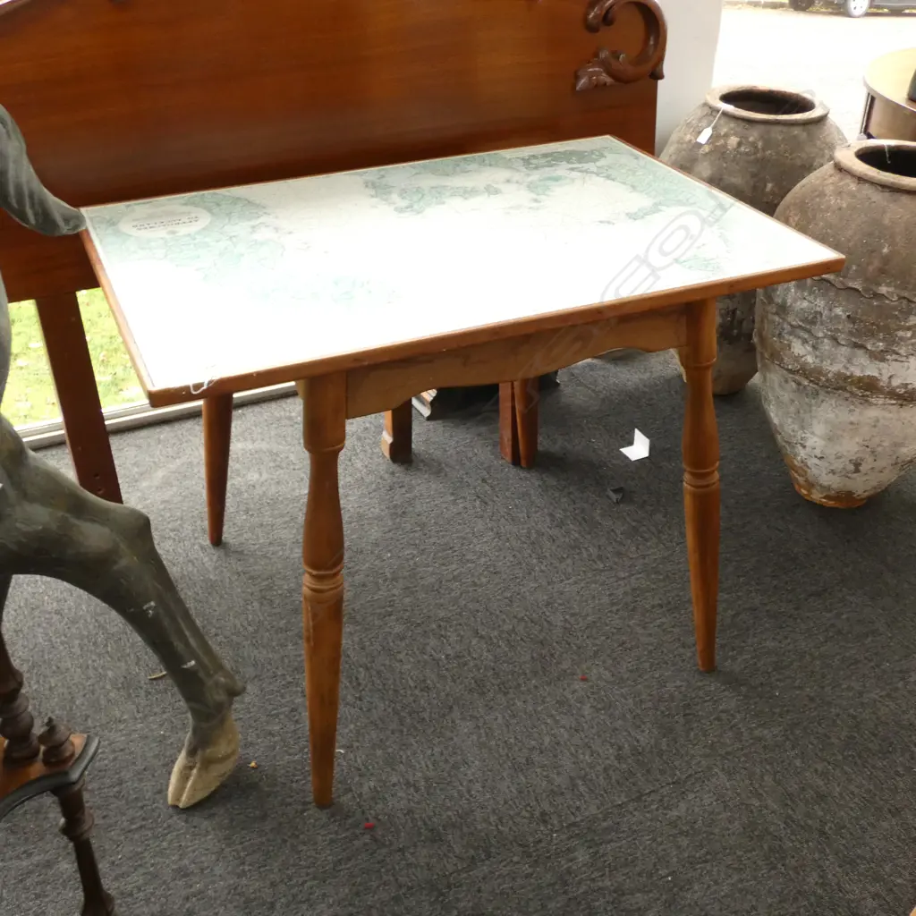 AUCKLAND MAP TABLE Image 1++