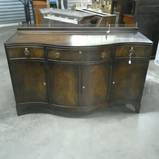 MAHOGANY SERPENTINE SIDEBOARD WITH GALLERIED BACK W 1540 MM