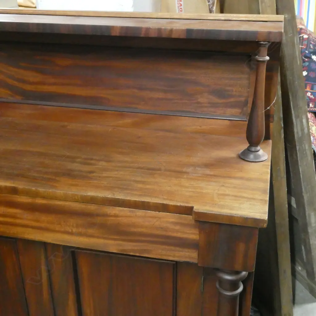 REGENCY MAHOGANY CHIFFONIER  Image 1++