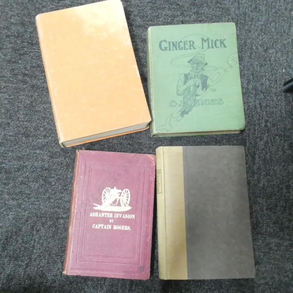 4 VINTAGE WAR BOOKS Image 1++