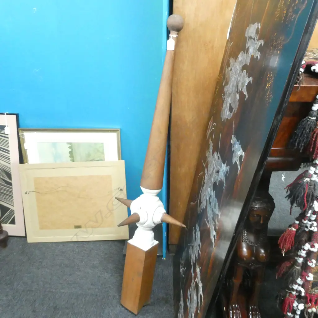 ANTIQUE WOODEN SPIKED POST H. 1170MM Image 1++