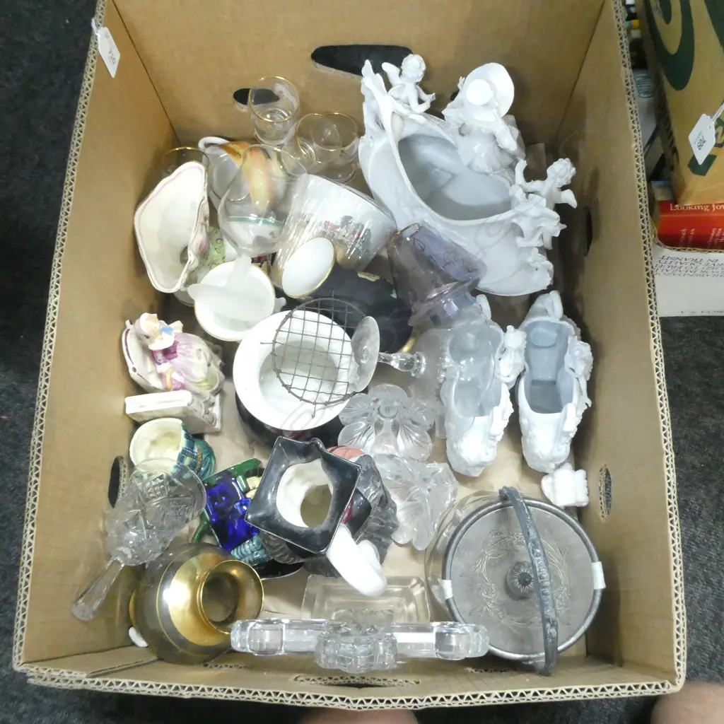 BOX LOT ASST. CERAMICS; BISCUIT BARREL, WEDGWOOD TOBY ETC Image 1++